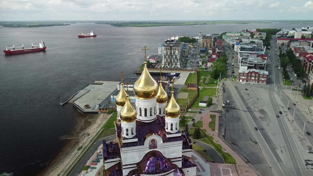 Михайло Архангельский собор в Архангельске зимой