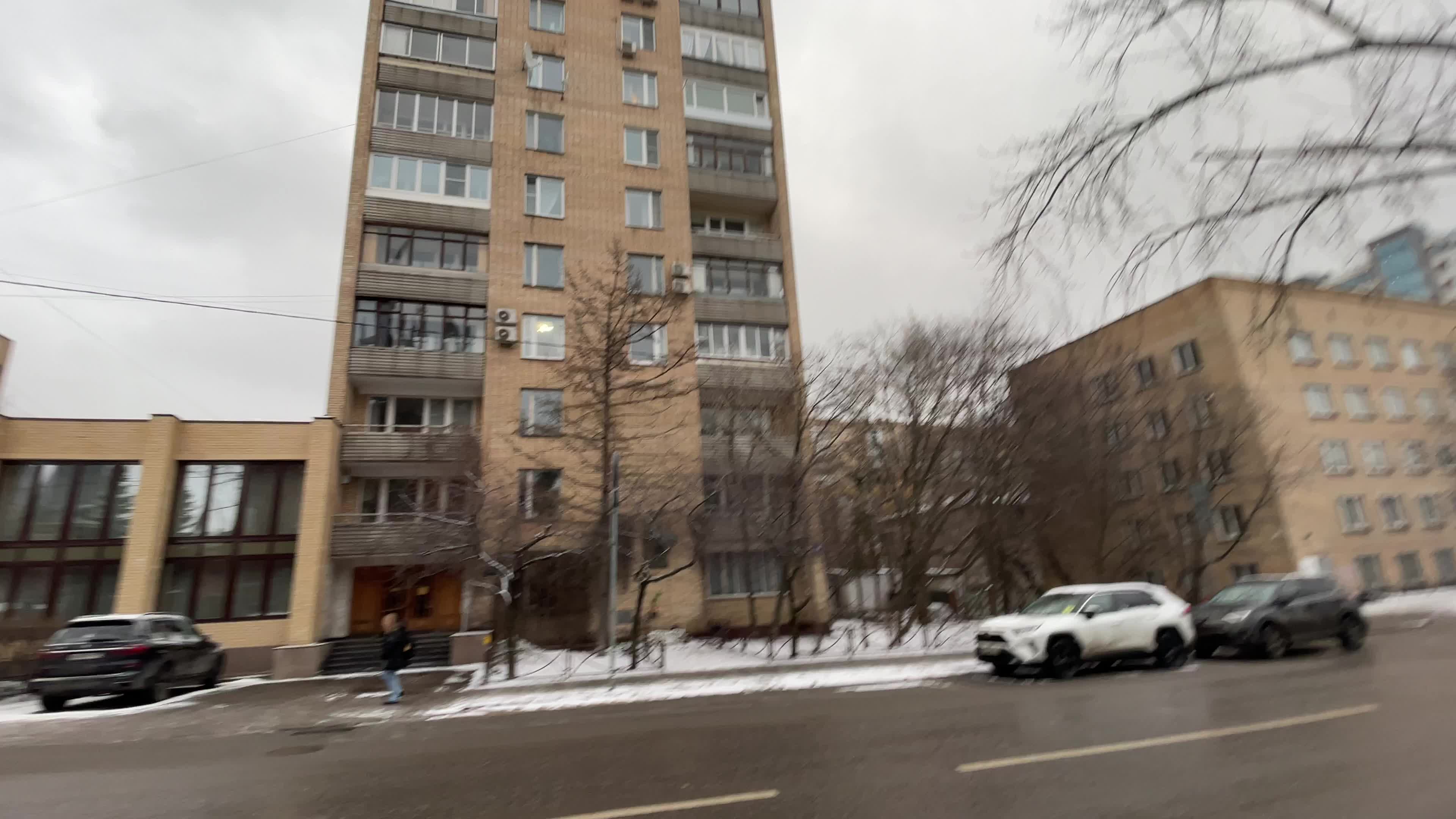 Дом высоцкого на грузинской. Дом Высоцкого на малой грузинской 28. Дом в котором Москва.