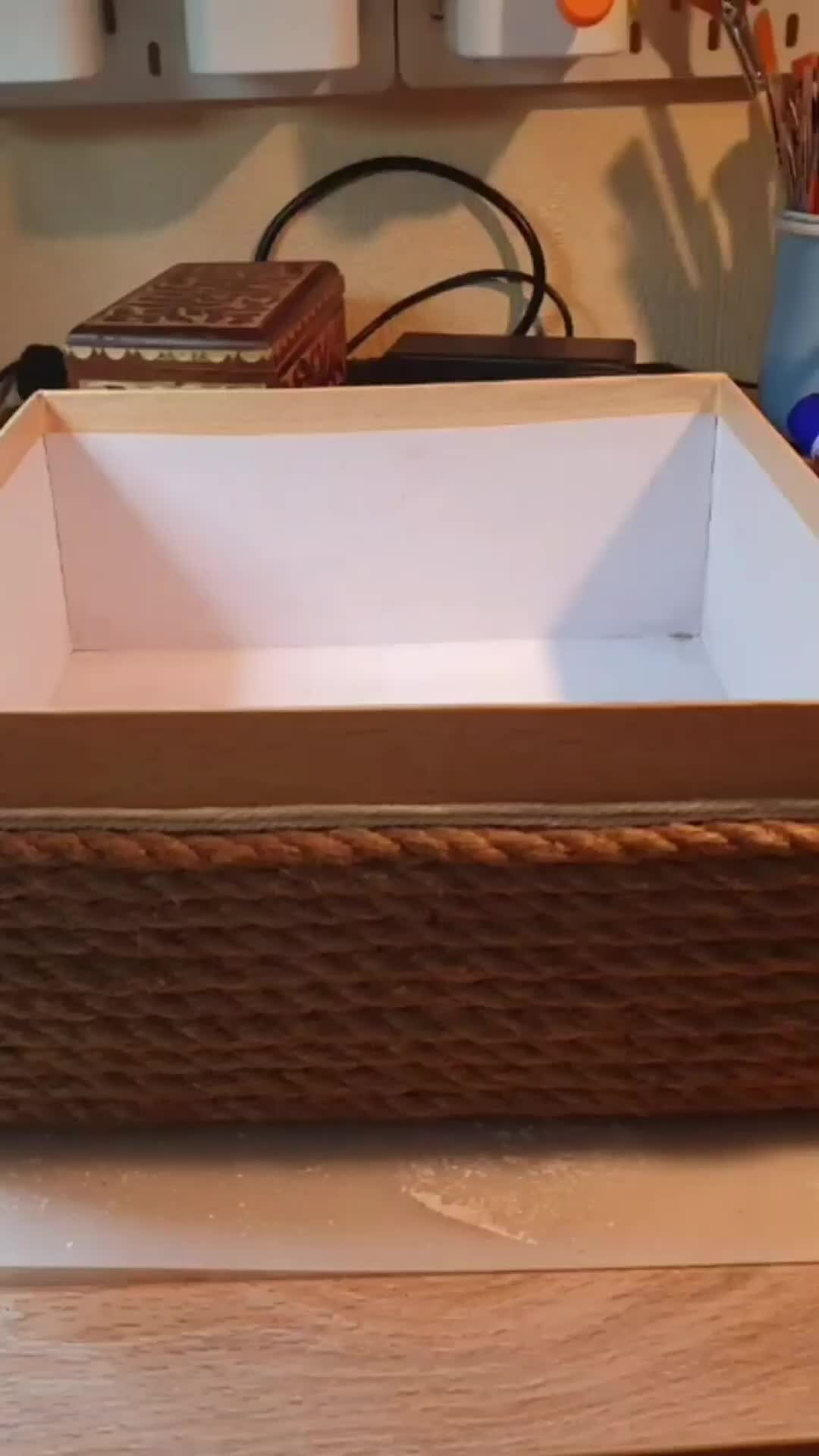 ВИДЕО: Шкатулка из обувной коробки своими руками Мастер-класс