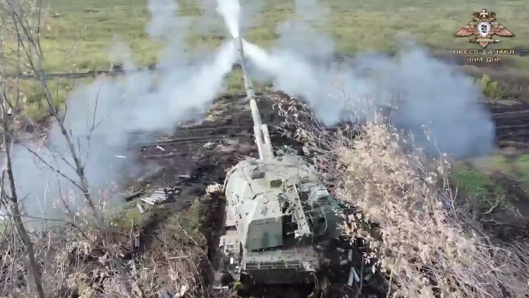 Военная хроника сводки. ВСУ В Красном Лимане. Лиман в окружении ВСУ. Красный Лиман окружен ВСУ. САУ 2с19.