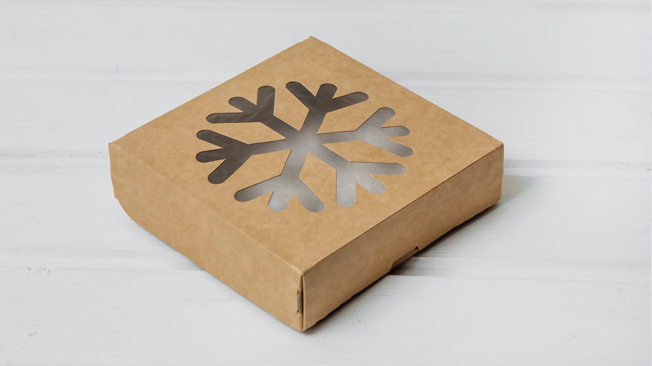 Коробка со снежинками. Коробочка развертка со снежинкой. Коробка в виде снежинки. Коробочка снежинка. Снежинки в подарочной коробке.