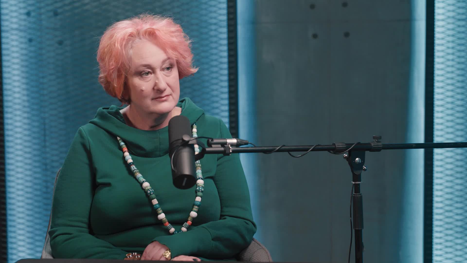 Автомобильная пробка. Автомобильная пробка. Почему сегодня 1. Авария на ярославском шоссе сейчас 1 час назад. Джеки чан мемы.