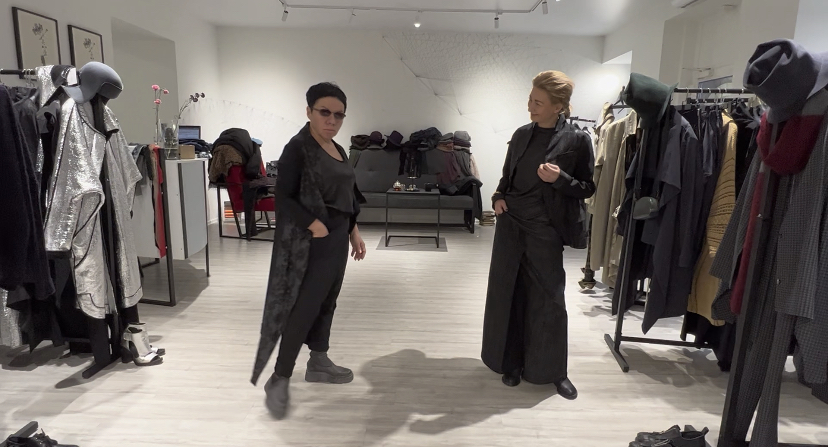 бренд концептуальной одежды croki. дизайнерская одежда для женщин. выставка одежды. бренд концептуальной одежды. сабина горелик.