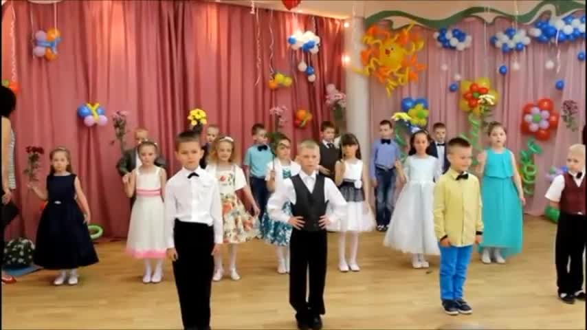Музыка 1 сентября в детском саду веселая. Выпускник детского сада. До свидания детский сад в сентябре звонок веселый. В сентябре звонок веселый позовет впервые нас.