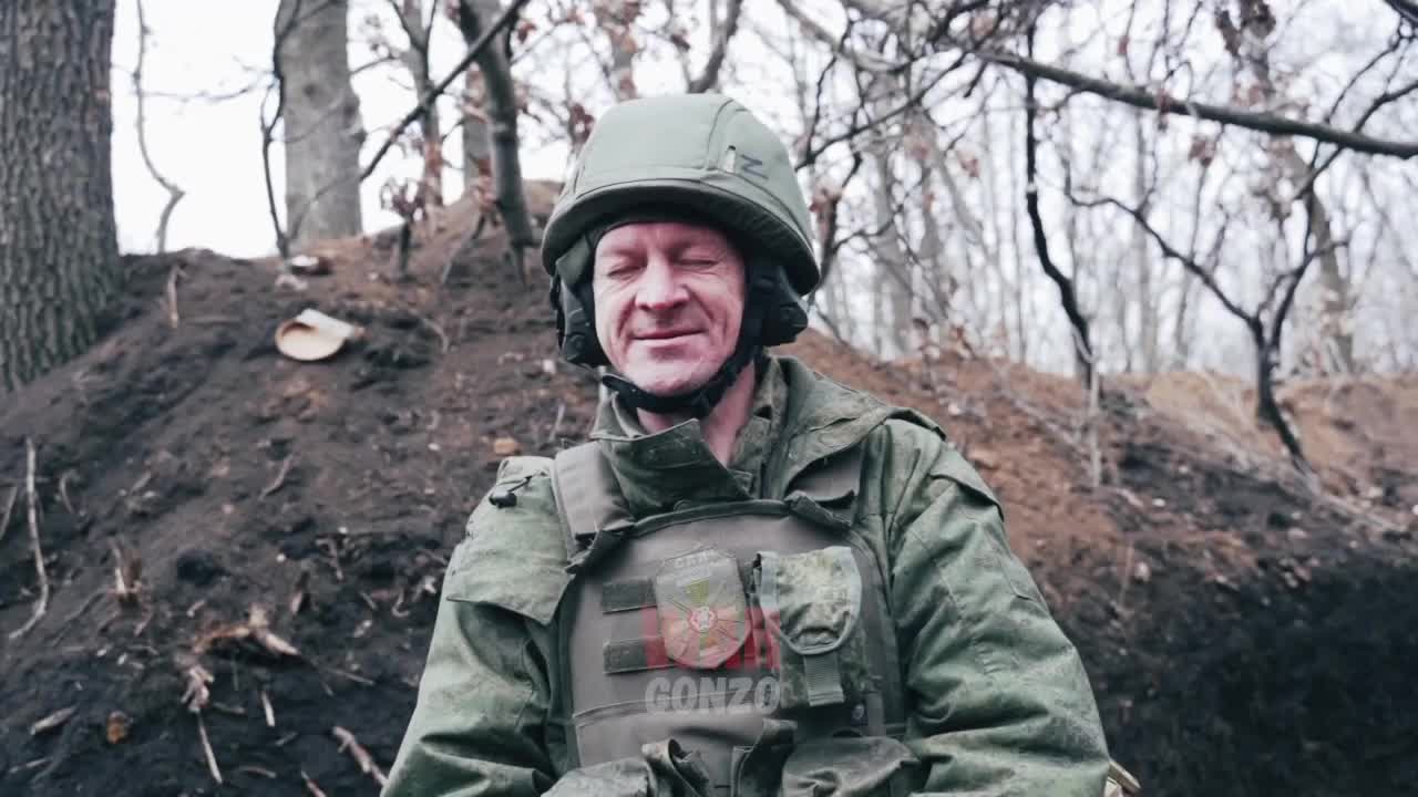 Песня доброволец. Гимн волонтеров. Песня добровольца. Песня доброволец. Dabro мужская парикмахерская.