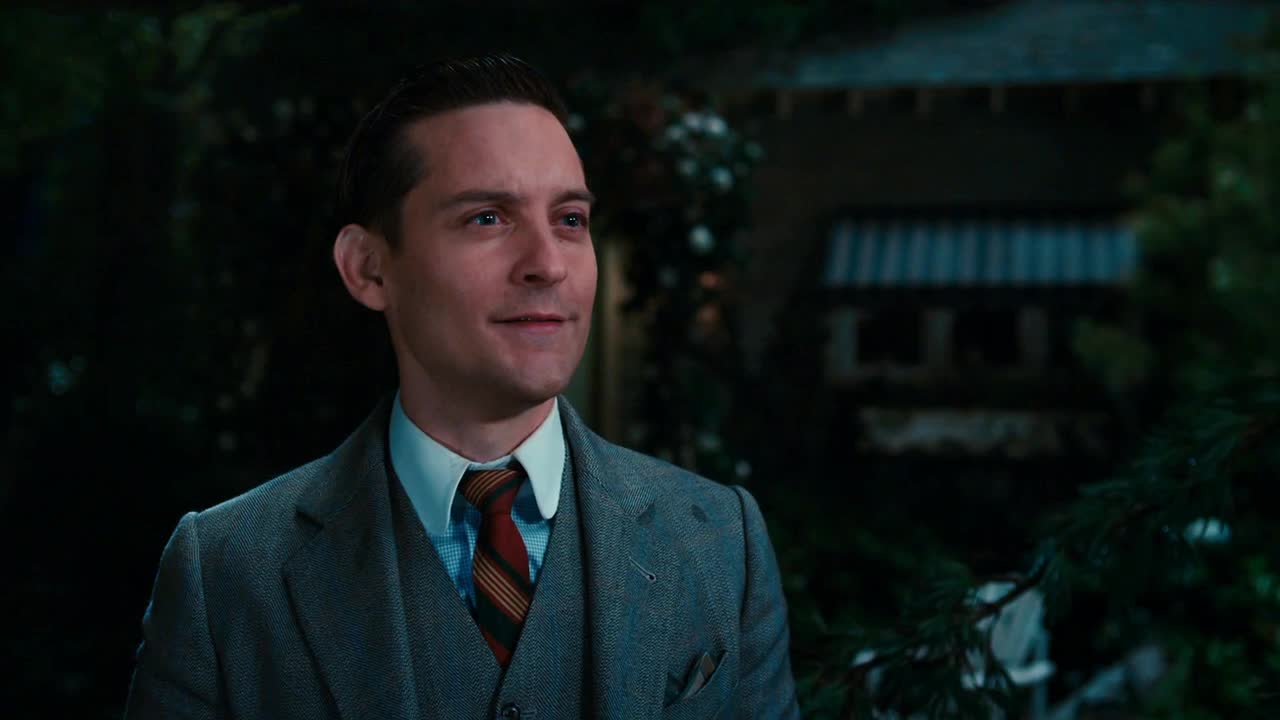 Есенин «великий гэтсби». Великий гэтсби обложка. Гэтсби трейлер на русском. Великий гэтсби трейлер на русском. Великий гэтсби 2013.