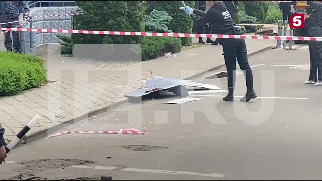 Беспилотник в Москве на Ленинском проспекте. Нижегородская область БПЛА упал. Упал беспилотник сегодня в спб