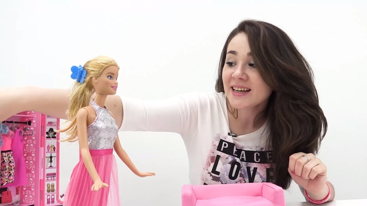 Дом мечты барби из мультика. Игры для девочек одевалки. Игра barbie fashion show 2. Бери и делай барби. Собираем барби.