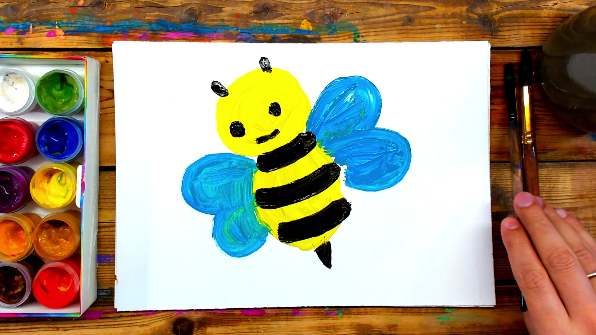 Рисунок красками для детей 5. Краски для рисования. Рисунки красками. Рисование для детей. Рисование красками для малышей.