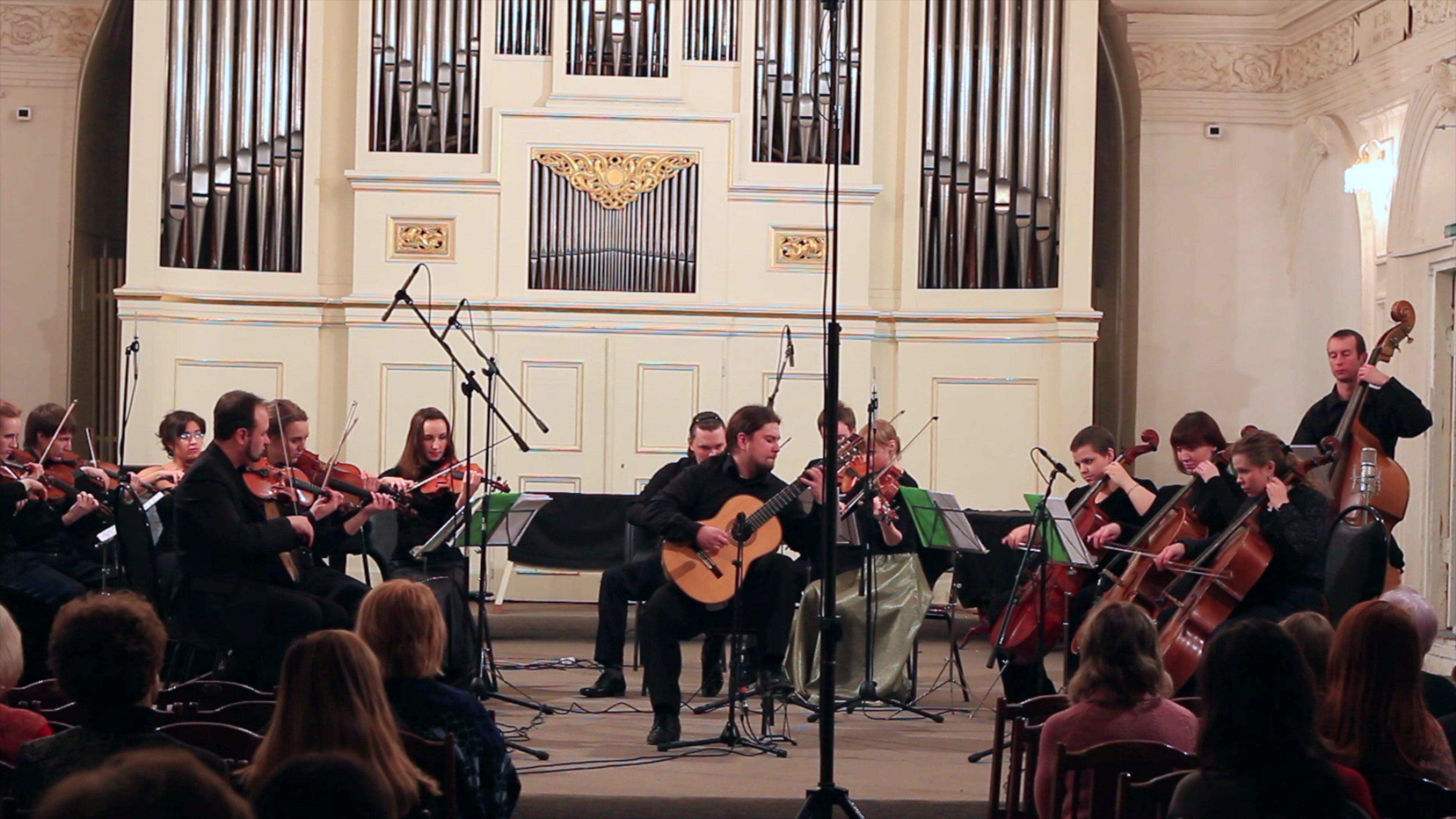 Energico музыкальный термин. Пиццикато это в музыке. Гендель аллегро молто сюита фа мажор. Сорокин этюд allegro energico. Con fuoco темп.