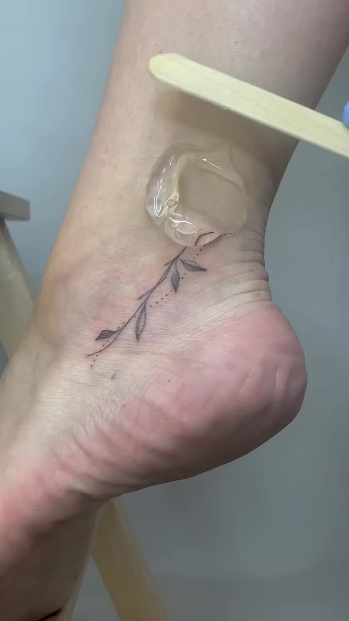 Татуировки на ступне