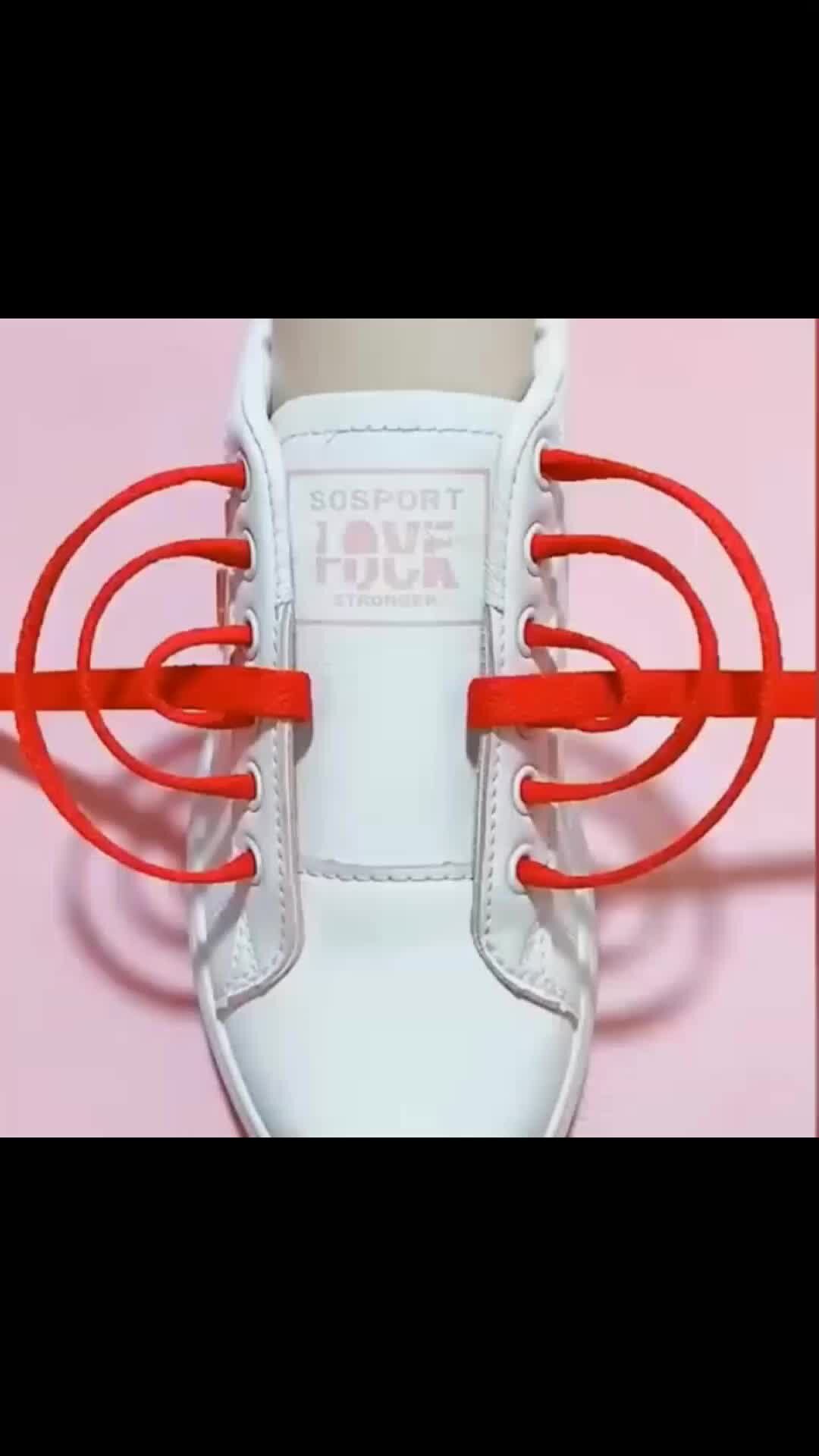 Необычная шнуровка кед