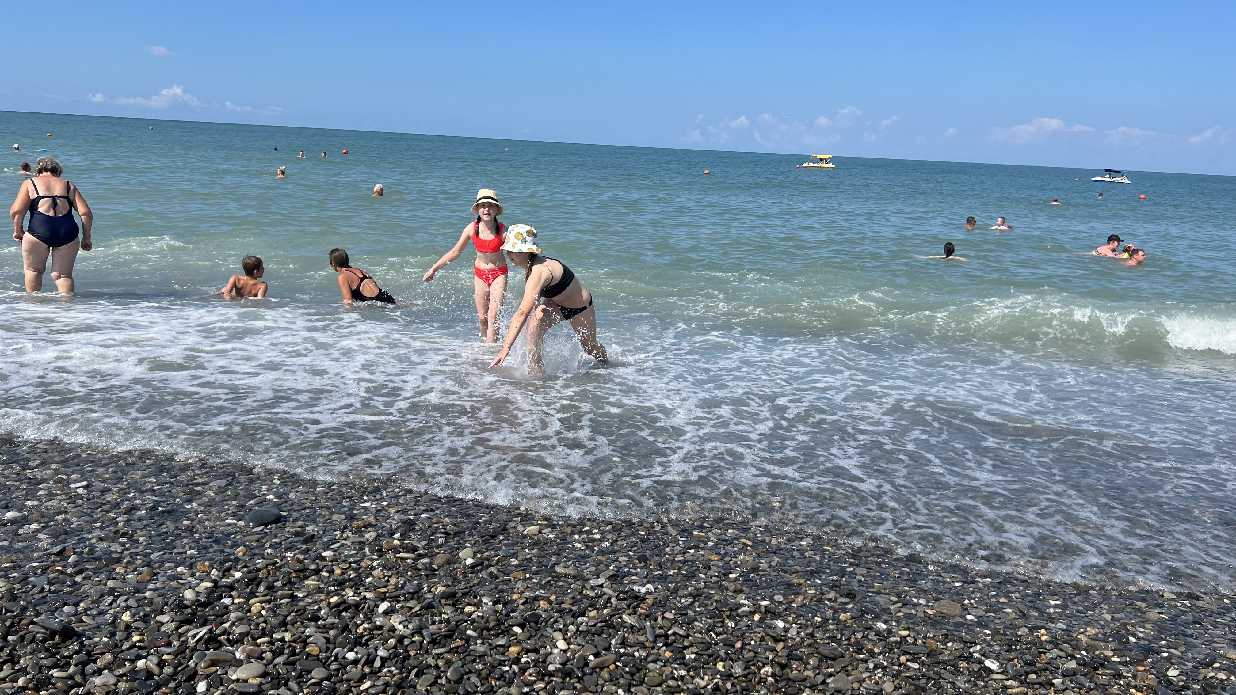 работа в сочи на море