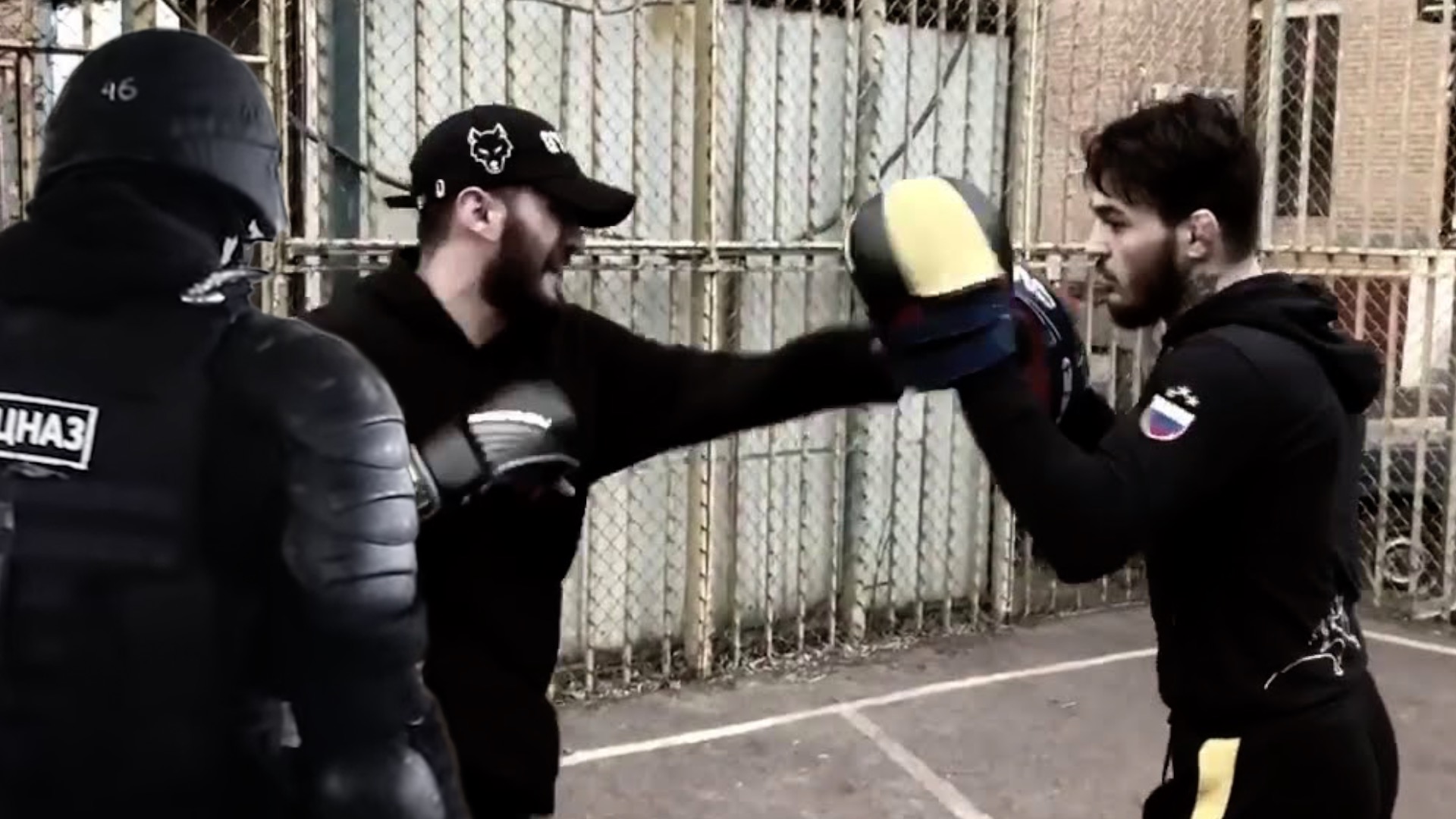 Чоршанбе посадили. Чоршанбе чоршанбиев 2021. Чоршанбе чоршанбиев с хабибом. Чоршанбе чоршанбиева. Чоршанбе посадили.