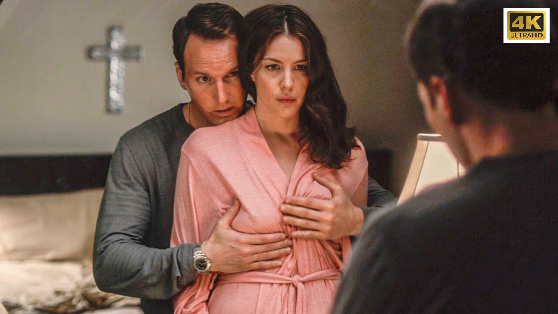 соблазнение мужчины. замужним сосед. реальные жены. замужним сосед. парень с девушкой утром.