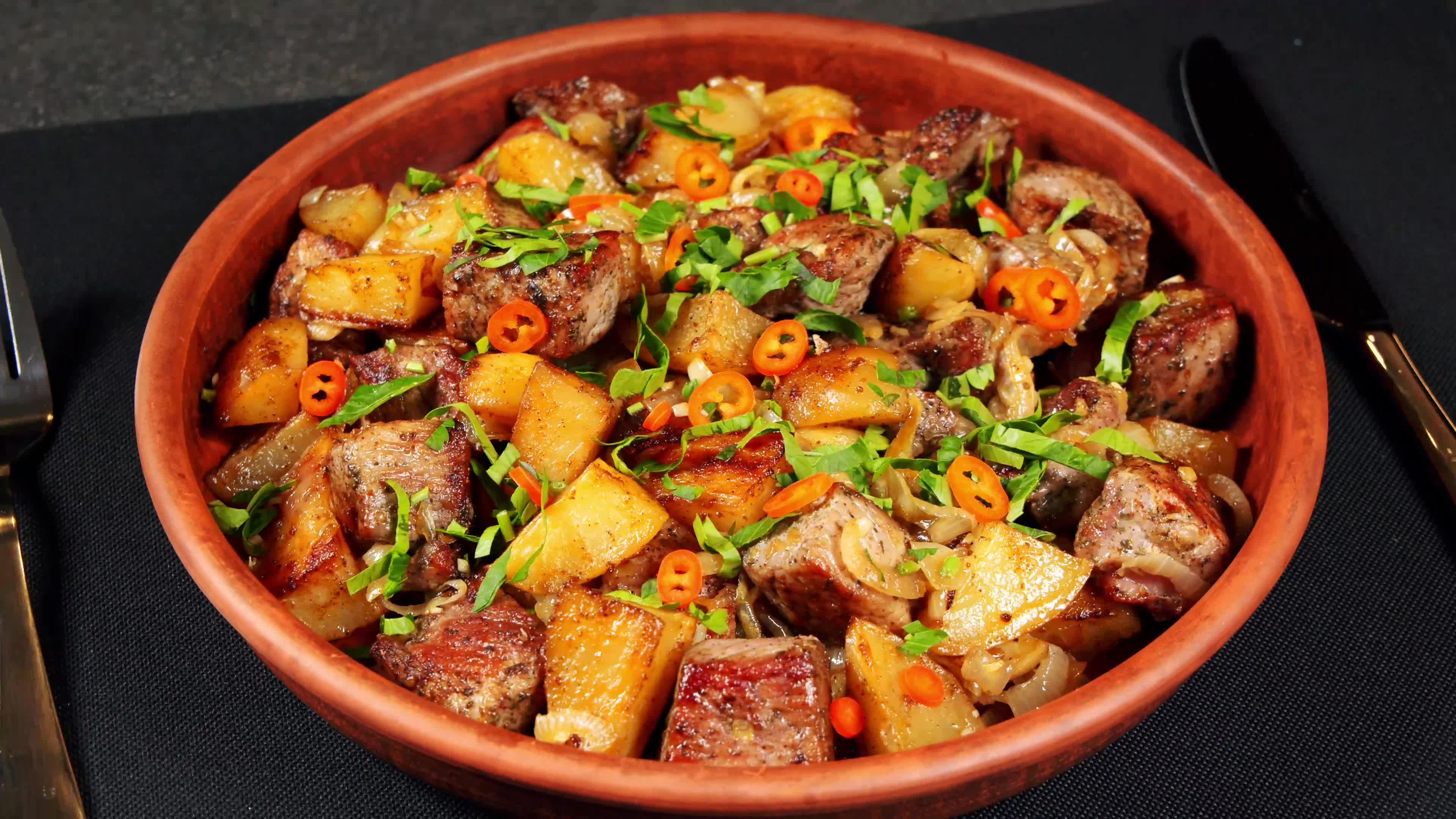 оджахури с телятиной. оджахури с телятиной. оджахури. оджахури с телятиной. оджахури на сковороде со свининой.