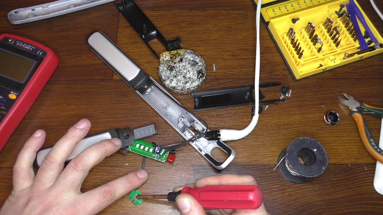 Как починить утюжок для волос. Разобрать плойку. Разбор утюжка для волос. Микросхема для утюжка для волос. Разобрать плойку.