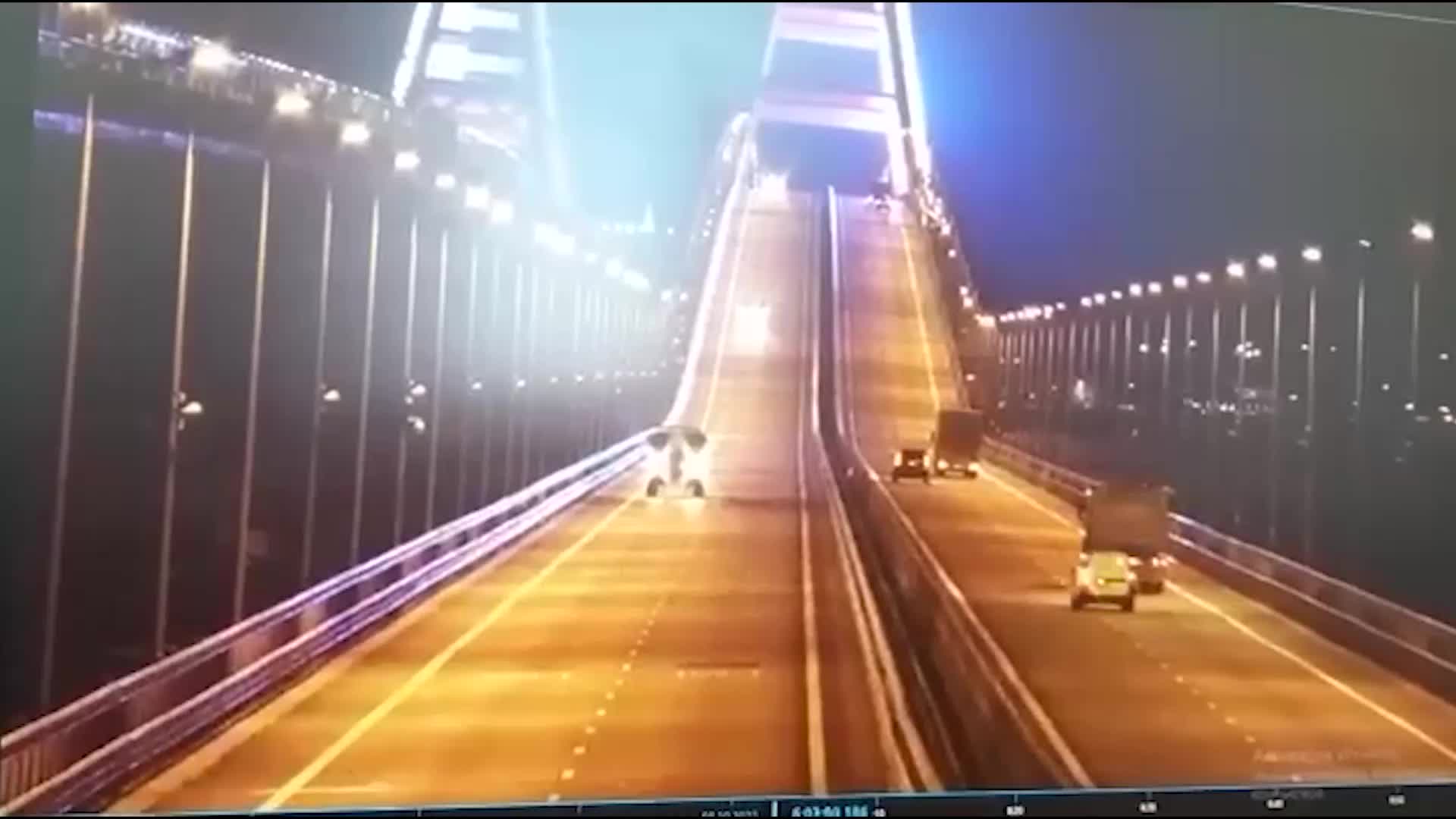 мост в автомобиле