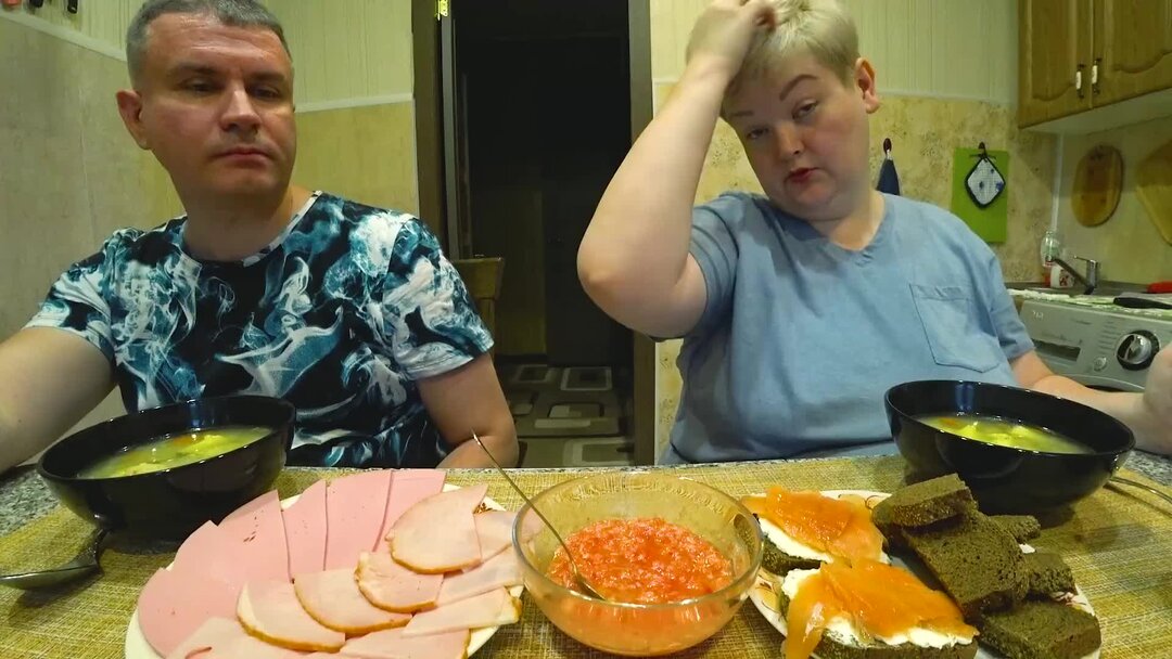Вован песни без гламура. Вован и реал герл послала. Real girl послала. Вован песни без гламура. Vavan зажигалка.