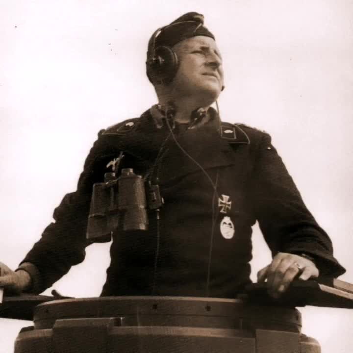 Герой ссср танкист. Совещание у командира танкового полка. Командир танкового. Командир танкового. Немецкие танкисты 2 мировой.