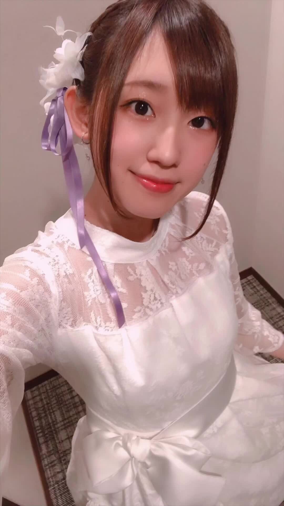 高橋 李 依 エロ い