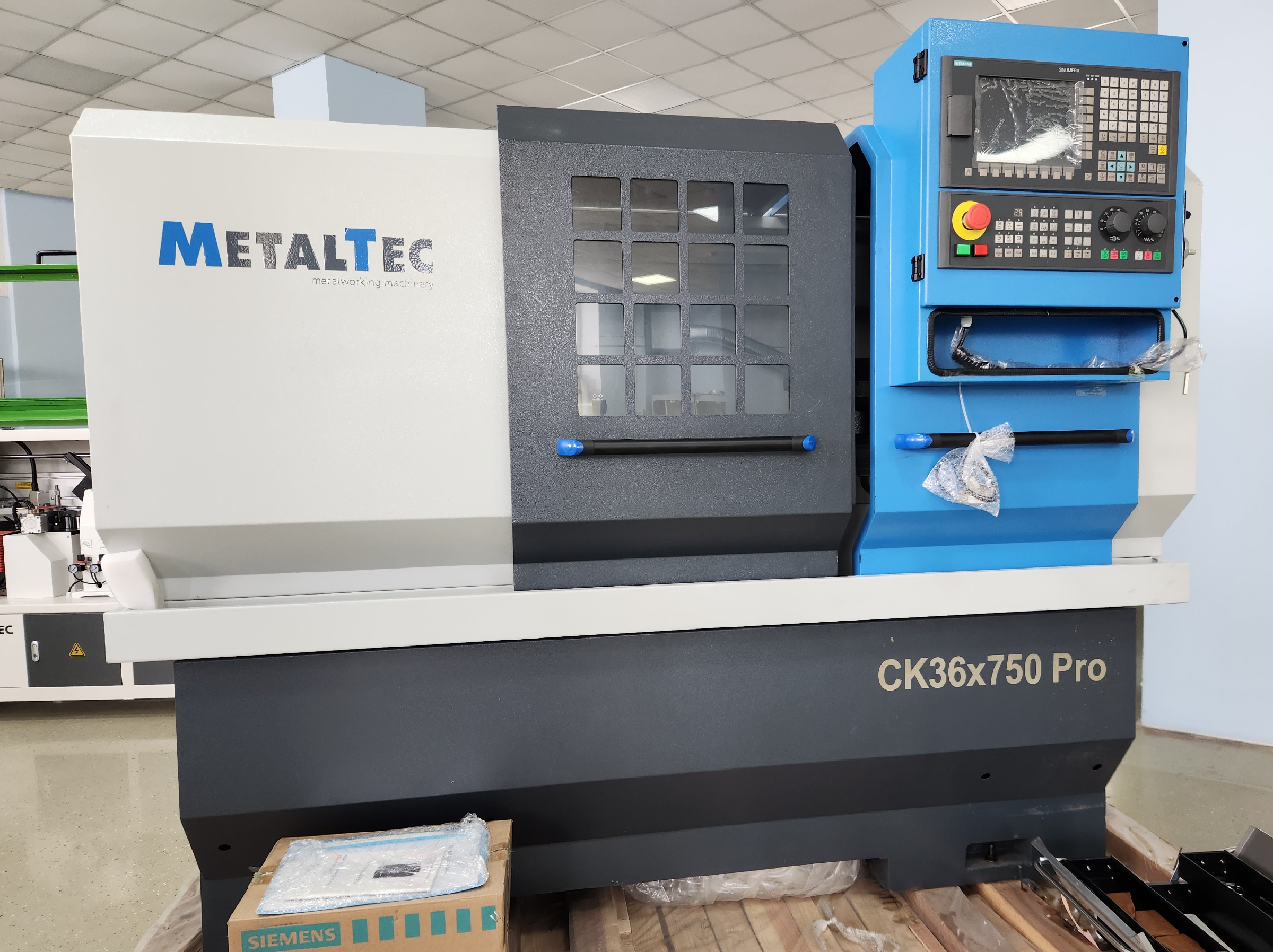 Токарный станок с чпу metaltec. Токарный станок с ЧПУ Metaltec CK 36x750. Metaltec CK 36x750 Pro токарный станок ЧПУ С горизонтальной станиной. Станок токарный Proma Spa 700p. Metaltec dk 7745m.