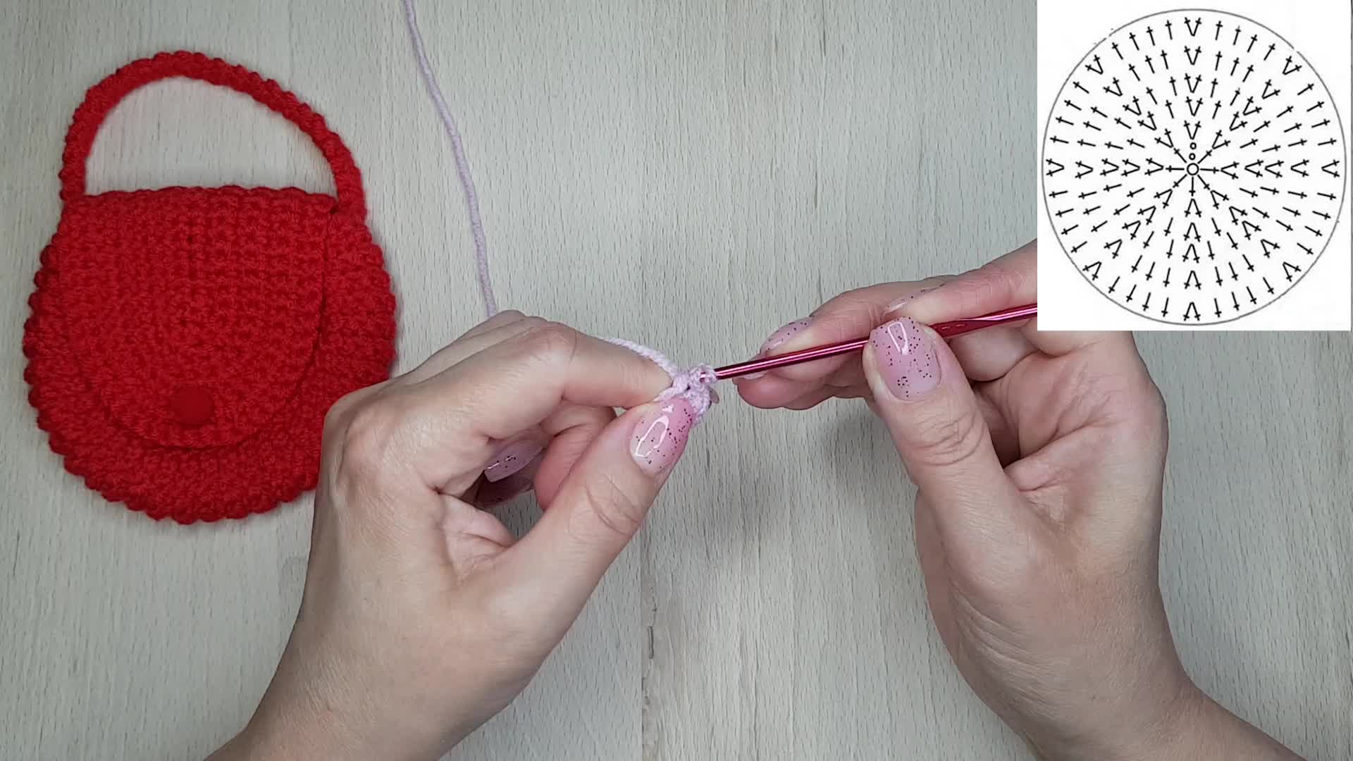 волшебное кольцо амигуруми. вязаные крючком для начинающих. волшебное кольцо амигуруми. как делает крючок видео. первая воздушная петля крючком.