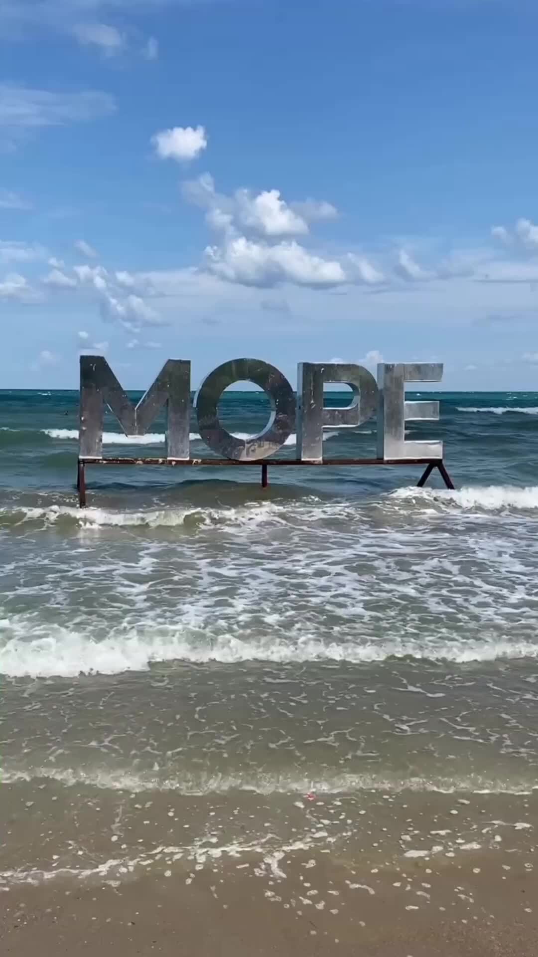 Июнь море. Снова в море. Опять про море. Море в Анапе сейчас.