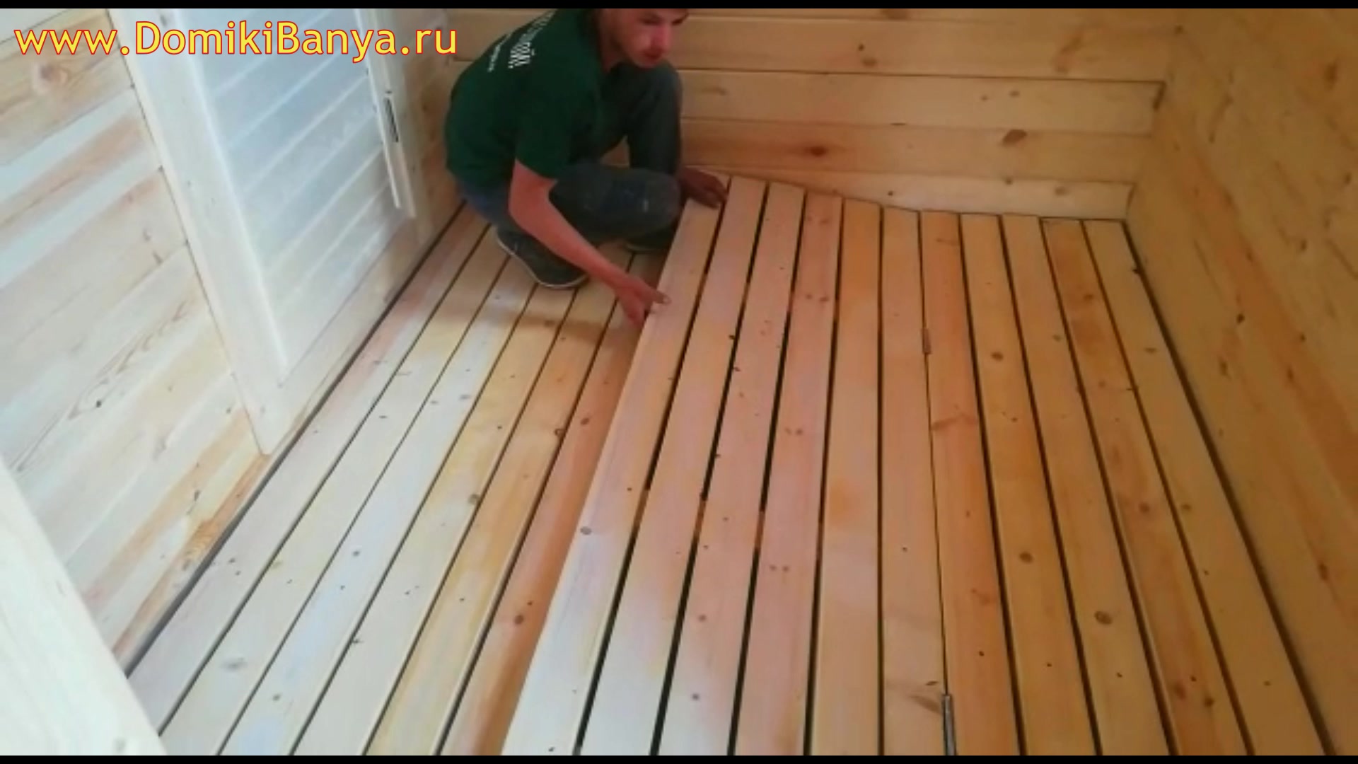 пол в каркасной бане. пол в парилке каркасной бани. мембрана эпдм для пола в бане. черновой пол в деревянном доме. полы в паридке имоечной в деревянной бане.