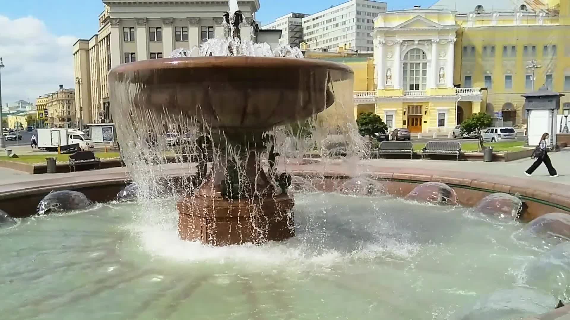 фонтан большого театра в москве