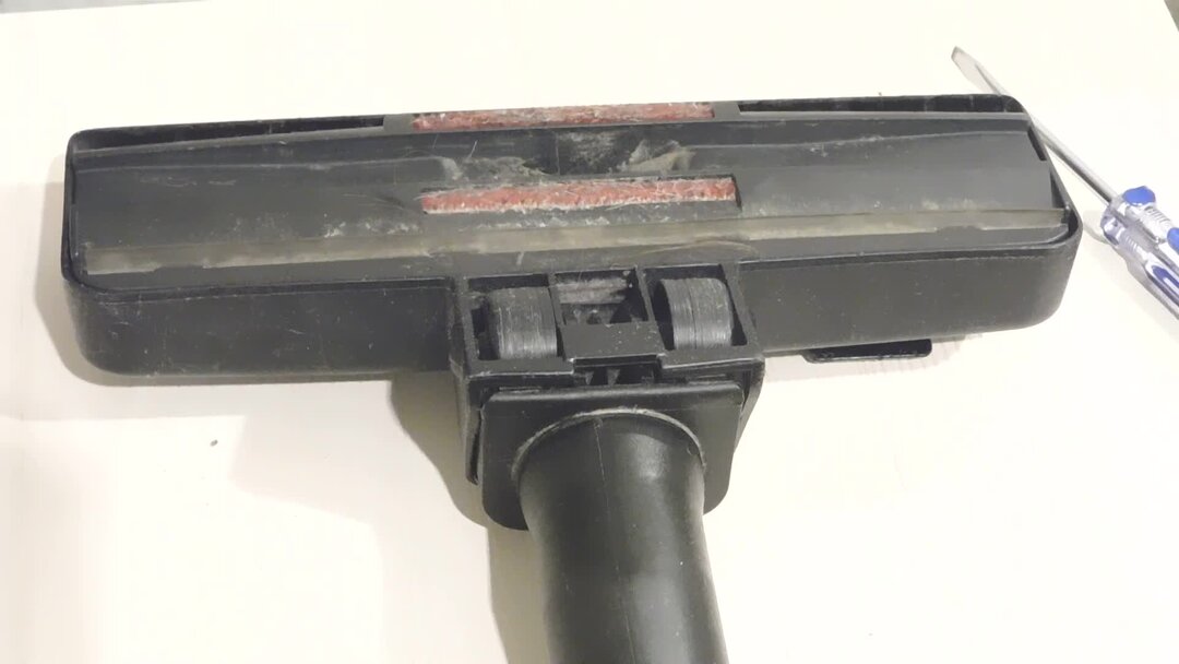 Многие знакомые узнали об этом впервые! Как разобрать и почистить щетку ...