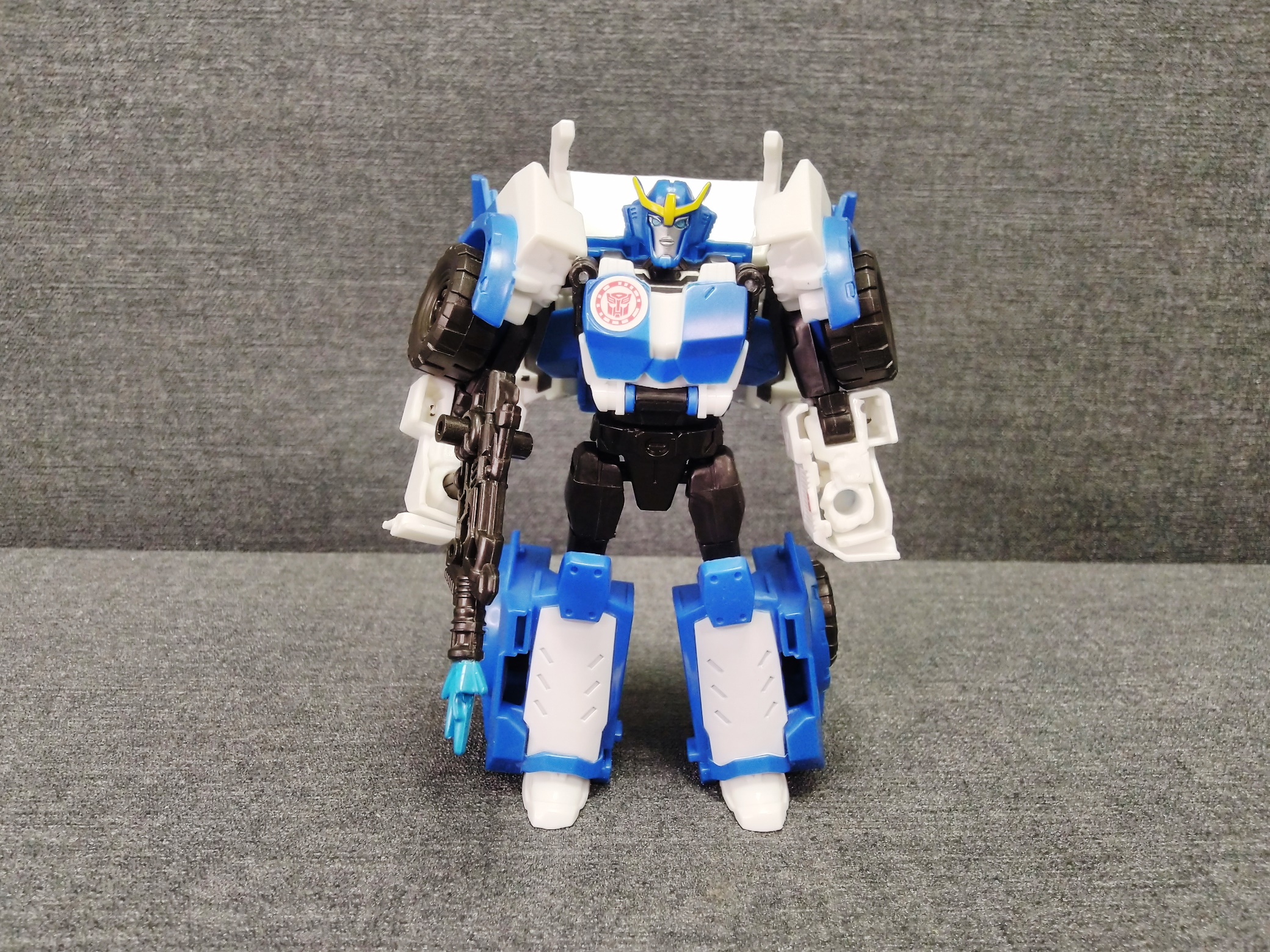 Обзор трансформеров. Transformers Robots in Disguise Strongarm. Strongarm (Warrior class. Трансформеры скрытые роботы Зубастик. Музей роботов трансформеров Пермь.
