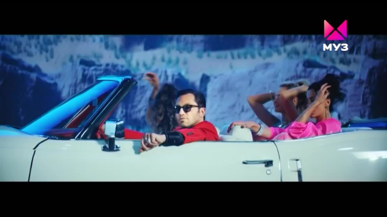 пирожков и дитер болен. лето на фиесте артур пирожков. лето на фиесте артур пирожков девушка в клипе. артур пирожков летом на фиесте. песня артура летом на фиесте.