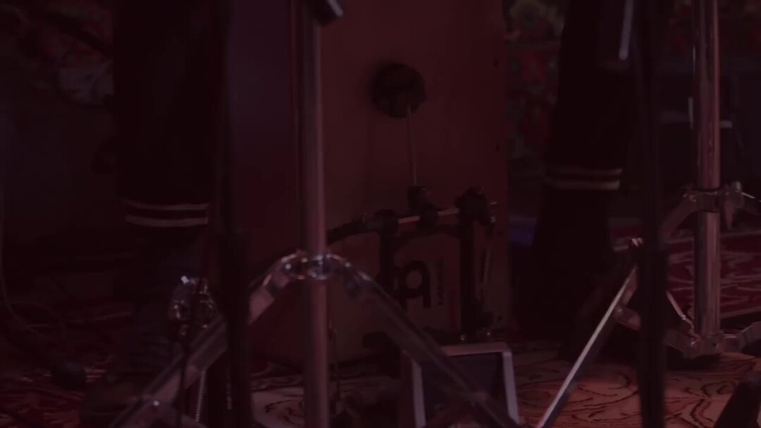 Настя самбурская feet. Самбурская горький вкус. Кирилл дыцевич и настасья самбурская. Кавер шоу самбурская. Самбурская кавер лайв.