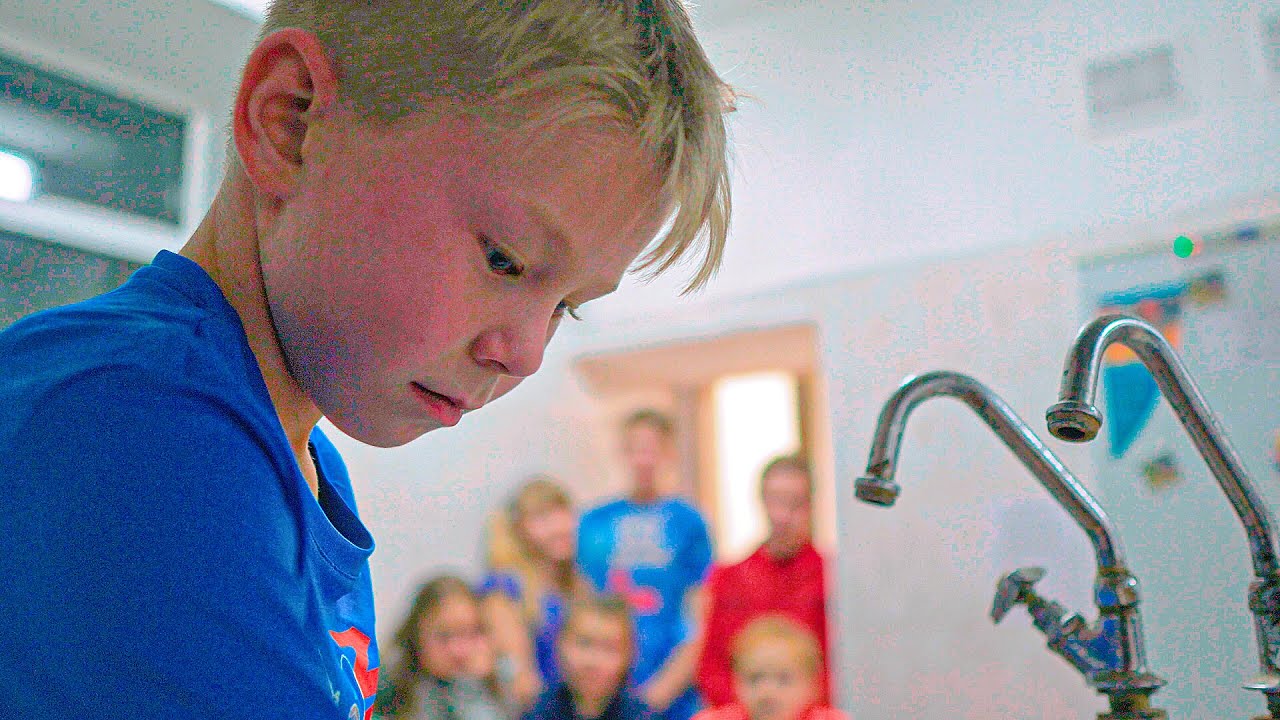 Детский дом клипы. Артур помощь детдомовским детям. Детский дом малютки орск. 2005 года клип про детский дом казахский. Сайт детский дом номер 1, биробиджан фото, с 2007 по 2011 год.