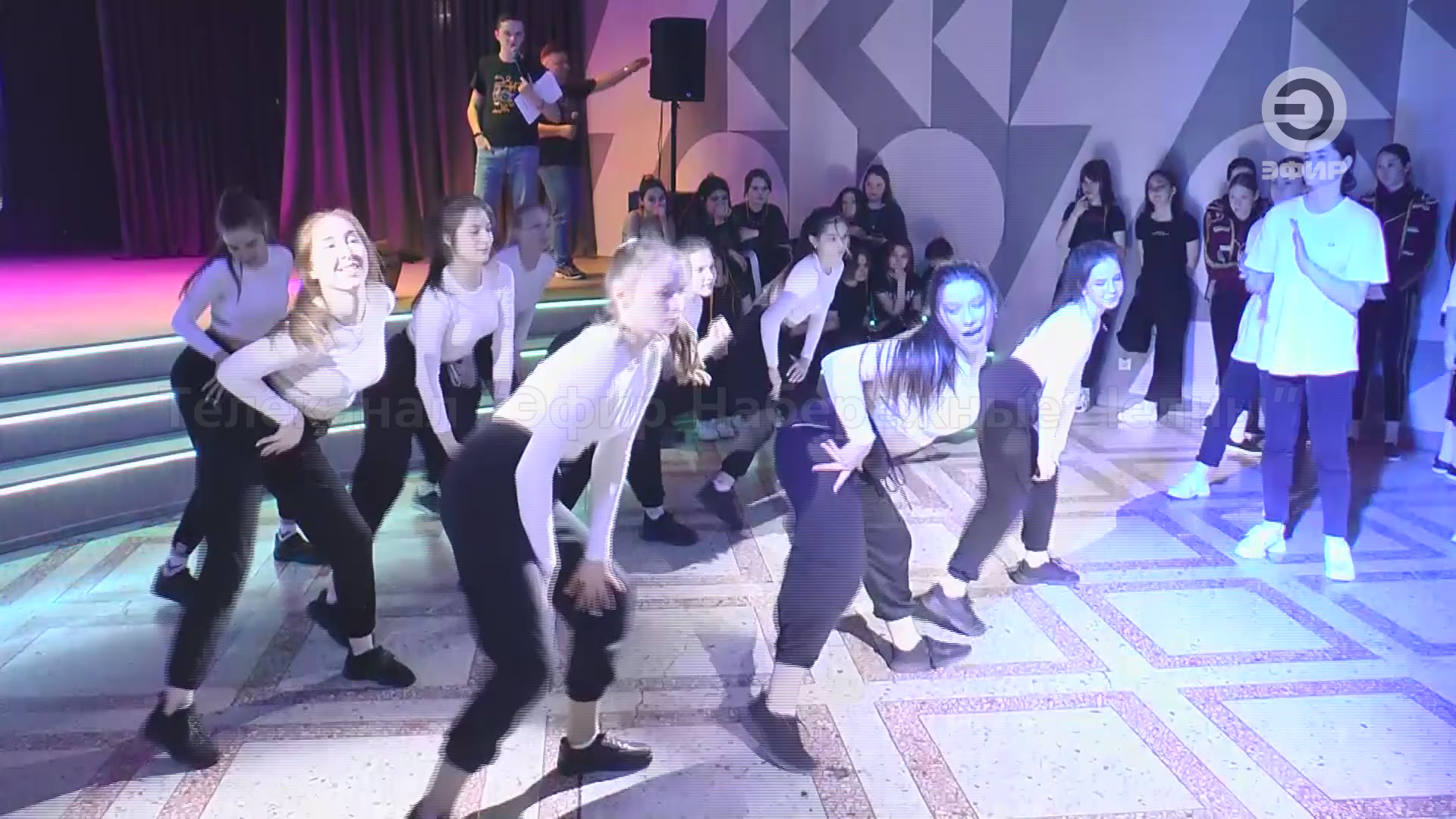 Восточные танцы набережные челны дети. Хабиби танцы. Про танцы набережные челны. Микс танцы набережные челны. Продвижение танцы набережные челны.