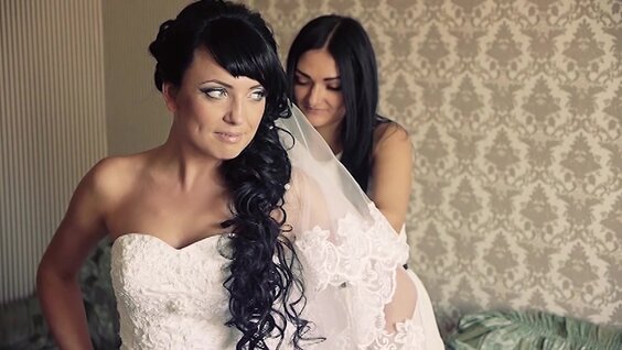 Клип Девушка Поет В Свадебном Платье фото 2