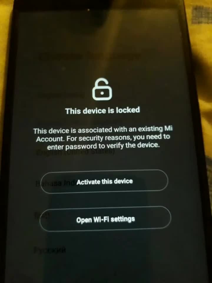 Блокировка redmi 8. Заблокирован тми аккаунт. Ксиаоми редми this device is Locked. Устройство заблокировано. Блокировка mi аккаунта.