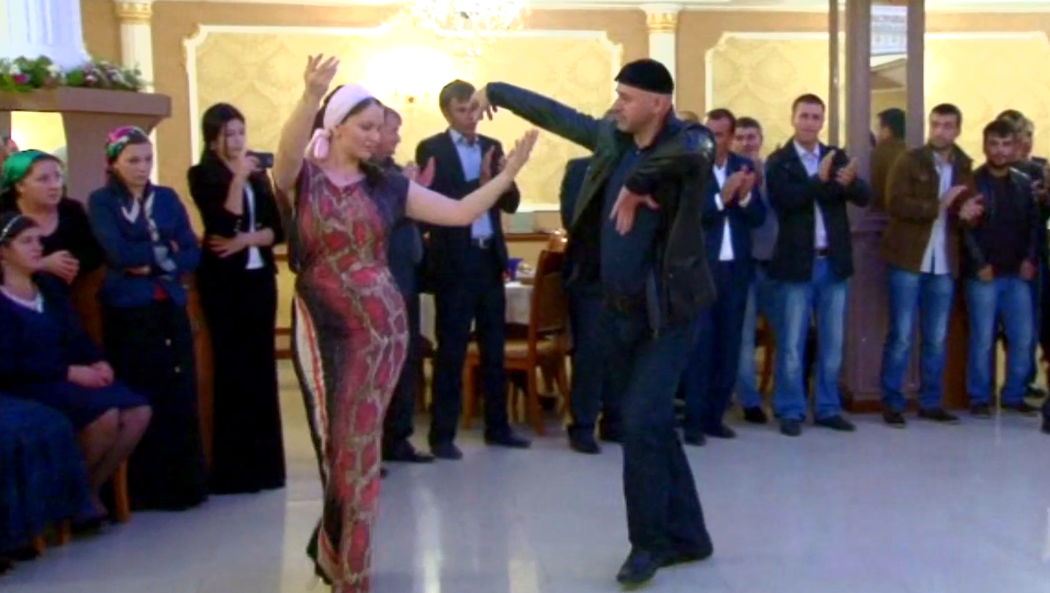 Чеченская 2023. Чеченская 2023. Национальный праздник чечен. Чеченский танец. Министр культуры чечни.