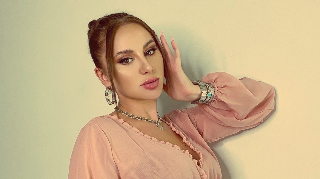 Artik и asti 2017. Анна асти альбом. Ханна артик и асти. Асти давай все сохраним слушать. Мимо артик и асти.