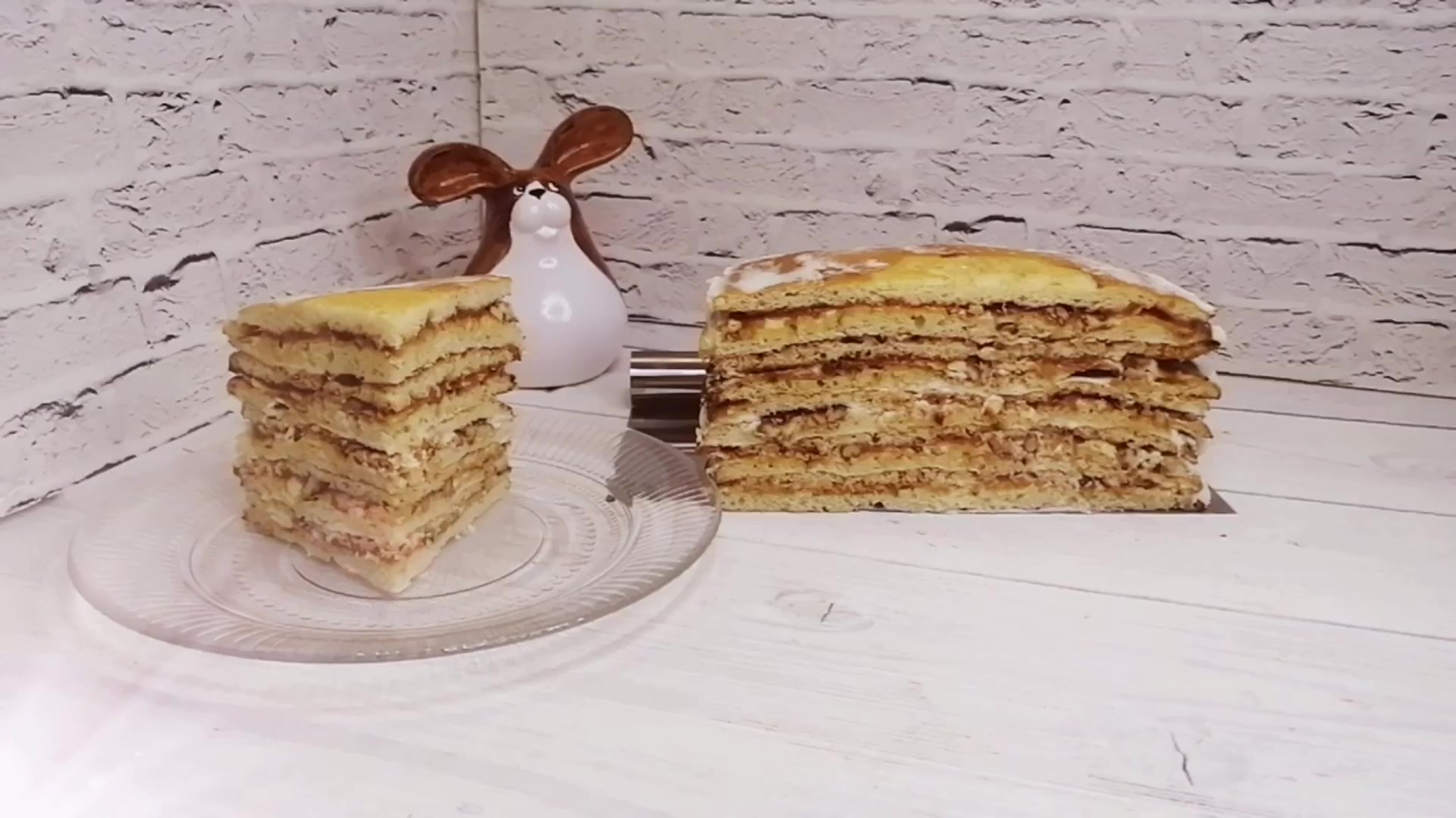 молочная девочка с карамелью