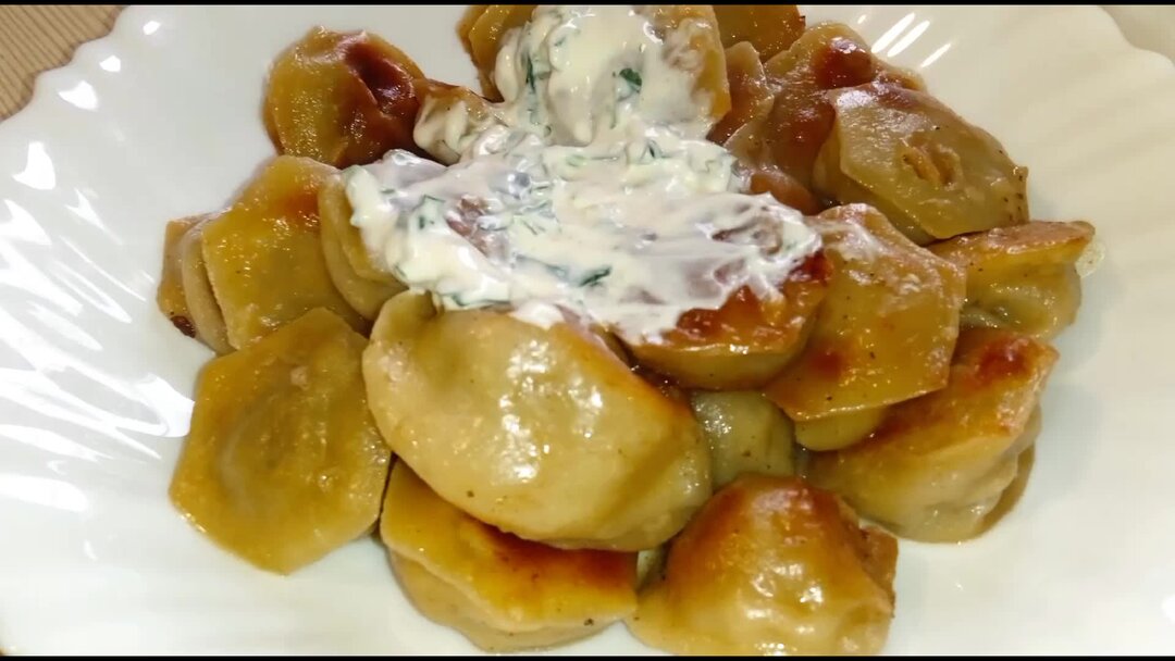 соус подливка. вкусная подливка. подлива. мясо с соусом болоньезе. самый вкусный подливка.