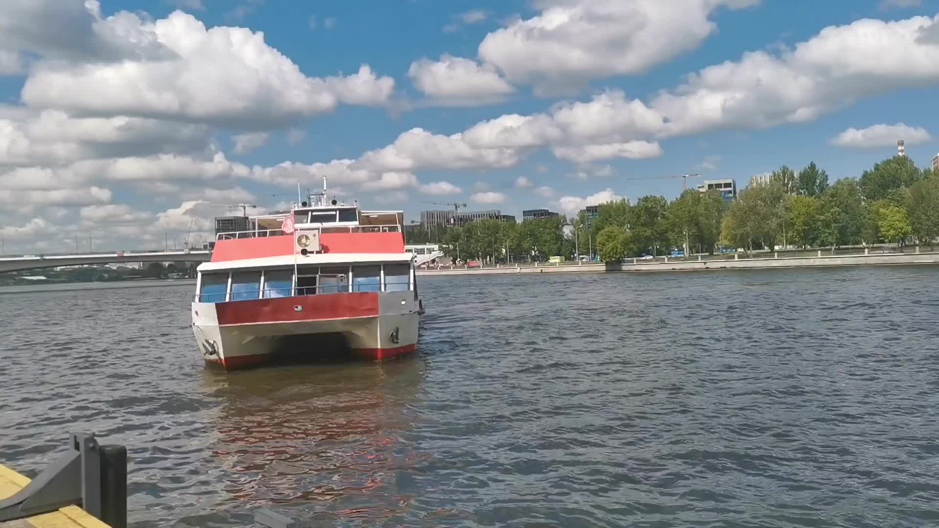 причал парк горького