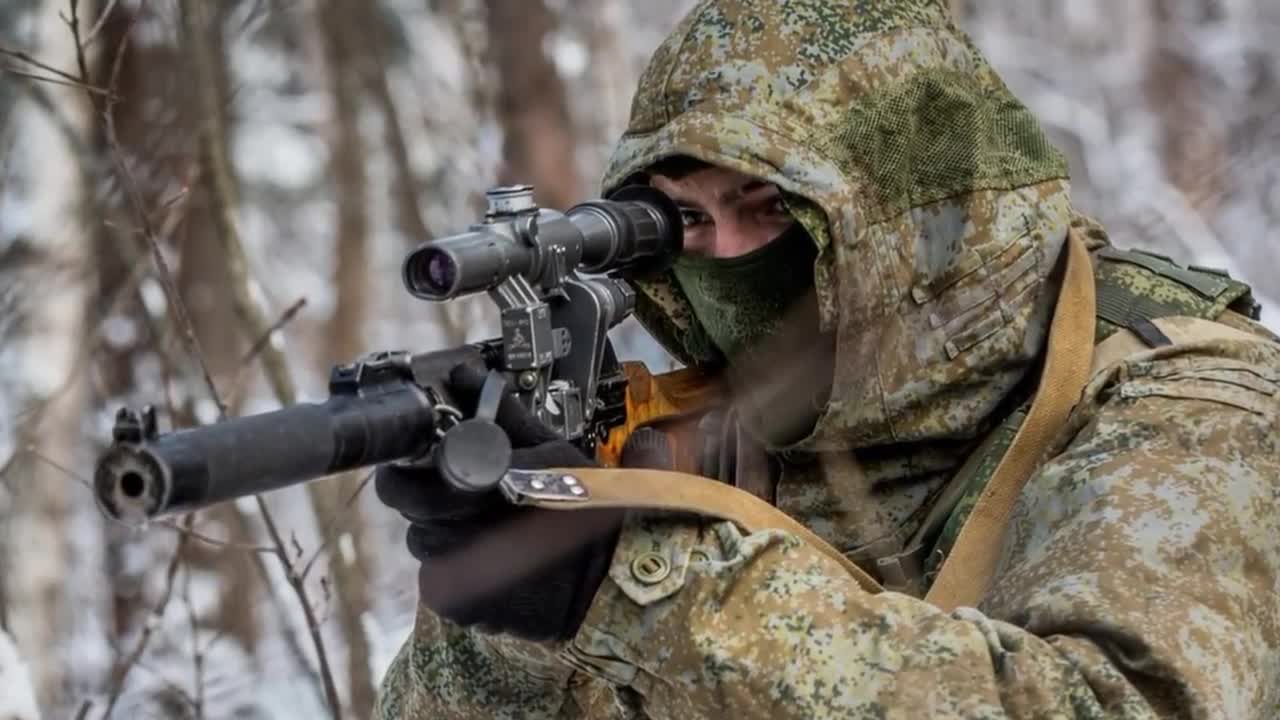 Разговоры о важном спецназ. ВСС Винторез в Чечне. Соллат на Украине с винторещлм. Советский солдат с ВСС Винторез в Афганистане. АС вал ПСО из фильма война.