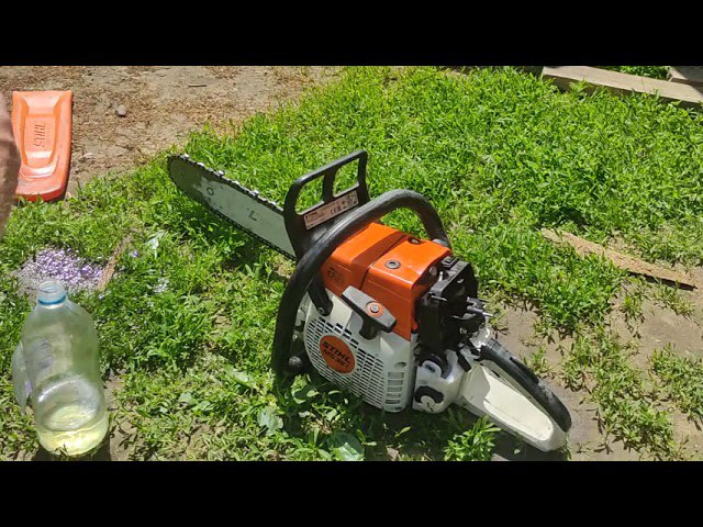 Чистка бензопилы. Бензопила stihl ms 260. Чистка бензопилы штиль 180. Бензопила штиль картинки. Бензопила штиль 440 глушитель.