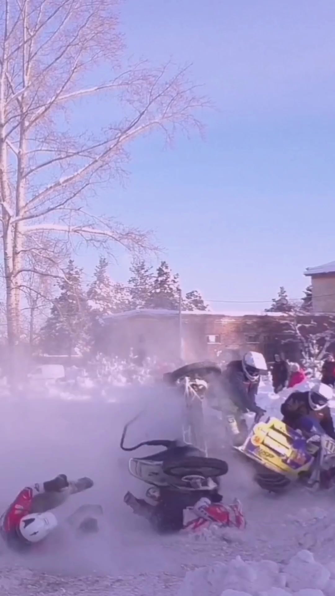 мотокросс италия. фотографию купить мотокросс падение. кроссовый мотоцикл на гонках. жёсткие падения в мотокроссе. падение на кроссовом мотоцикле.