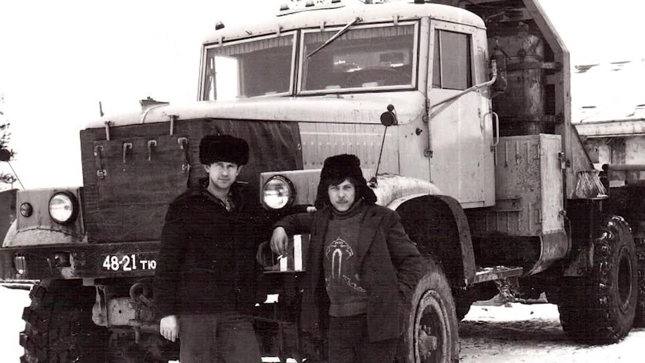 автобаза 9 треста уренгойтрубопроводстрой. берелехская автобаза. шофер ссср. шофер скорой помощи. водители смольнинской автобазы.