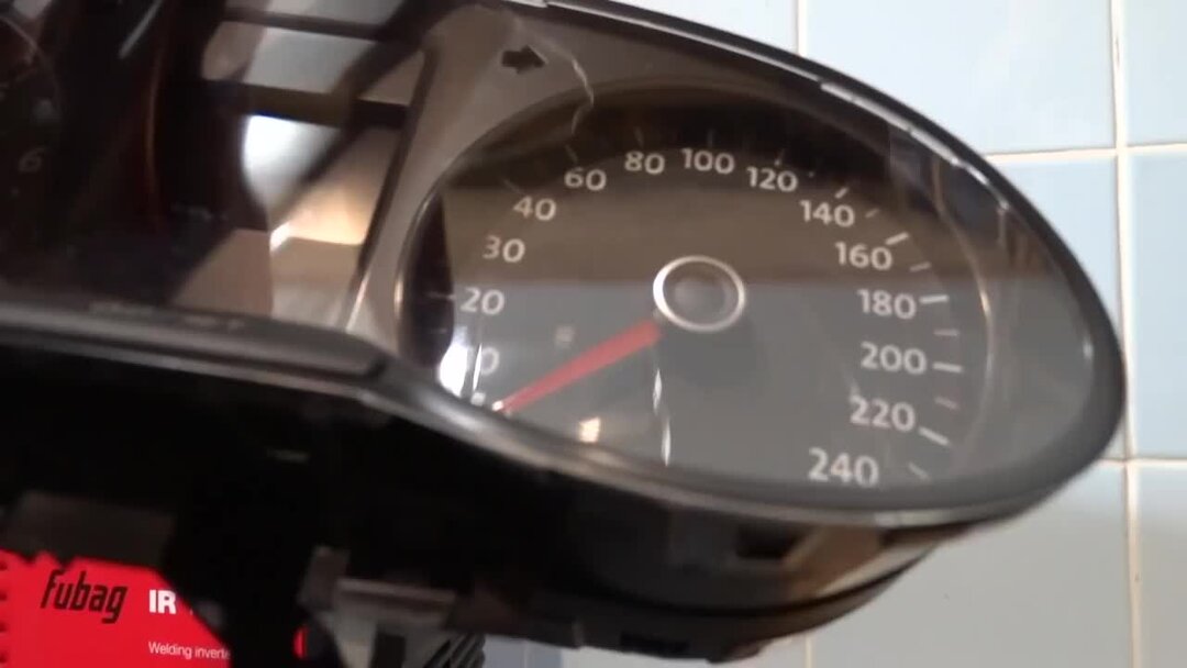 Как снять приборную панель поло ОБНОВЛЕНИЕ ПРИБОРНОЙ ПАНЕЛИ Volkswagen Polo Sedan, 1,6 л, 2012 года тюнинг DRI