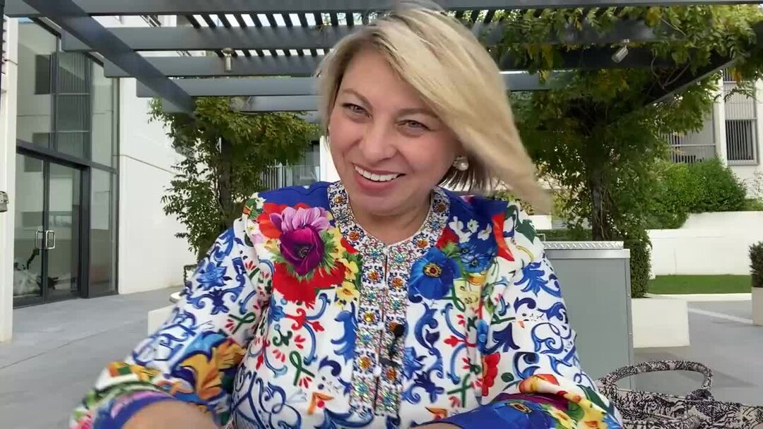 Астролог на ютубе женщина. Гороскоп анджела перл. Анжела перл дата рождения. Анжела перл. Анжела перл гороскоп.