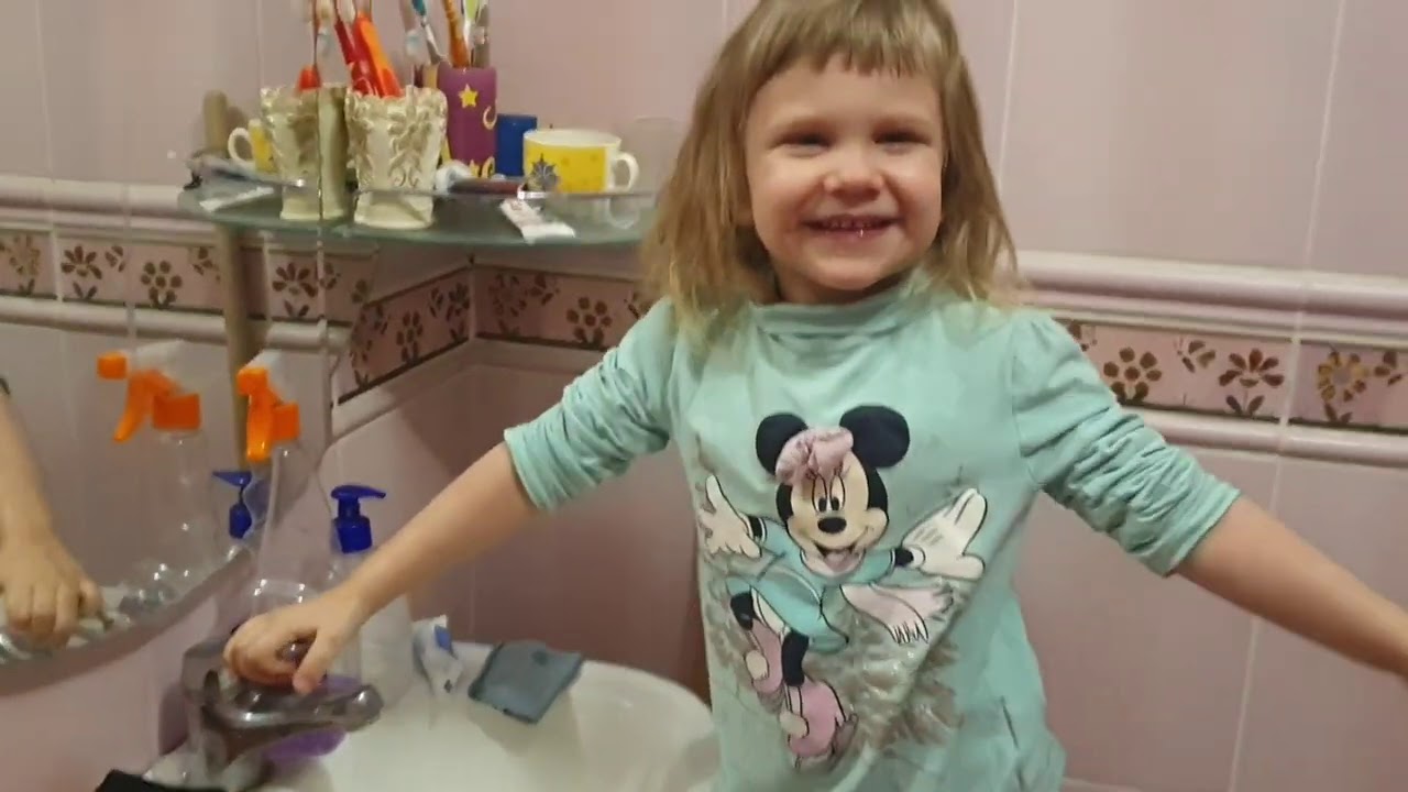 будни мамы видео